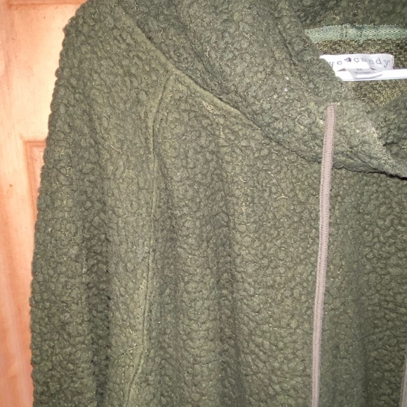 Eye Candy Woman’s pullover - Picture 3 of 3